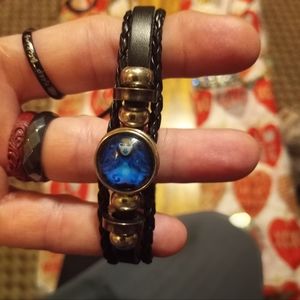 Leather bracelets adjustable